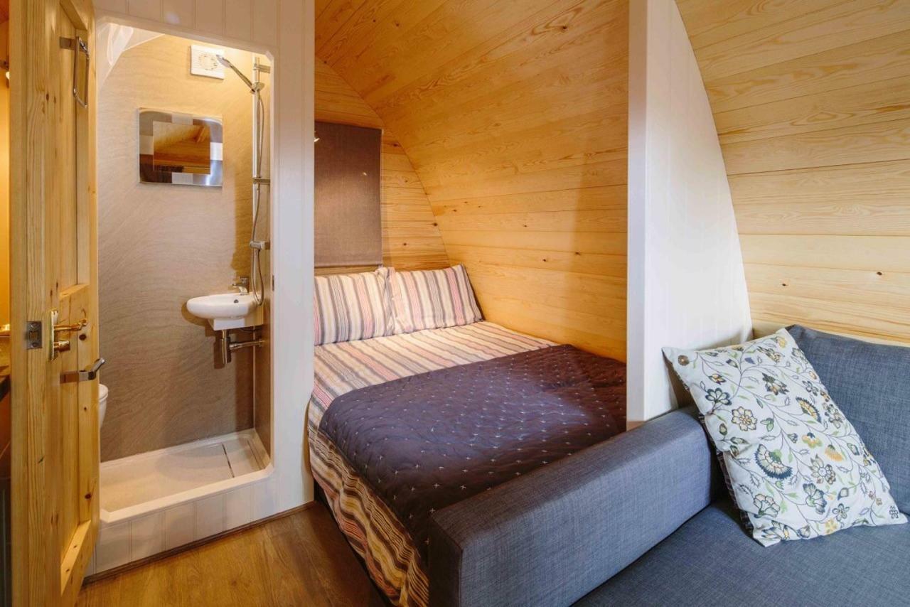 切尔滕纳姆 Buttercup Glamping Pod酒店 外观 照片